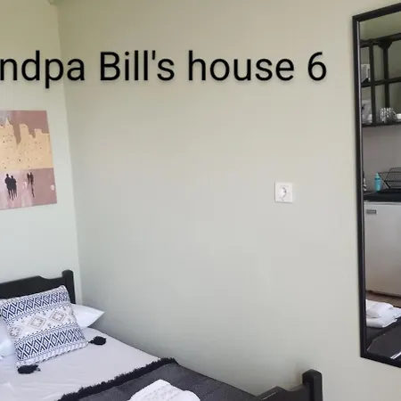 Grandpa Bill's House 6 Апартаменты *